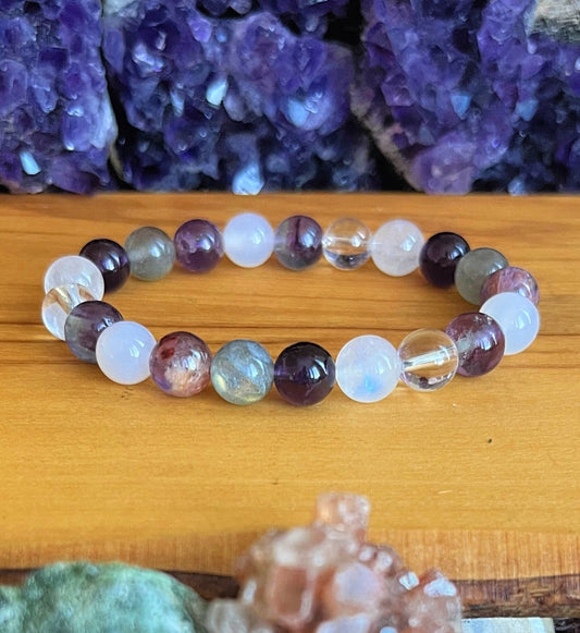 Crown Chakra Wrist Mala  //  Sahasrara Jewelry, Connection to the Divine - Tapping into Our Own Wisdom & Inner Knowing